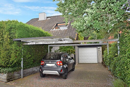 Einfamilienhaus mit Garage in ruhiger
Zentrumslage von Kronshagen